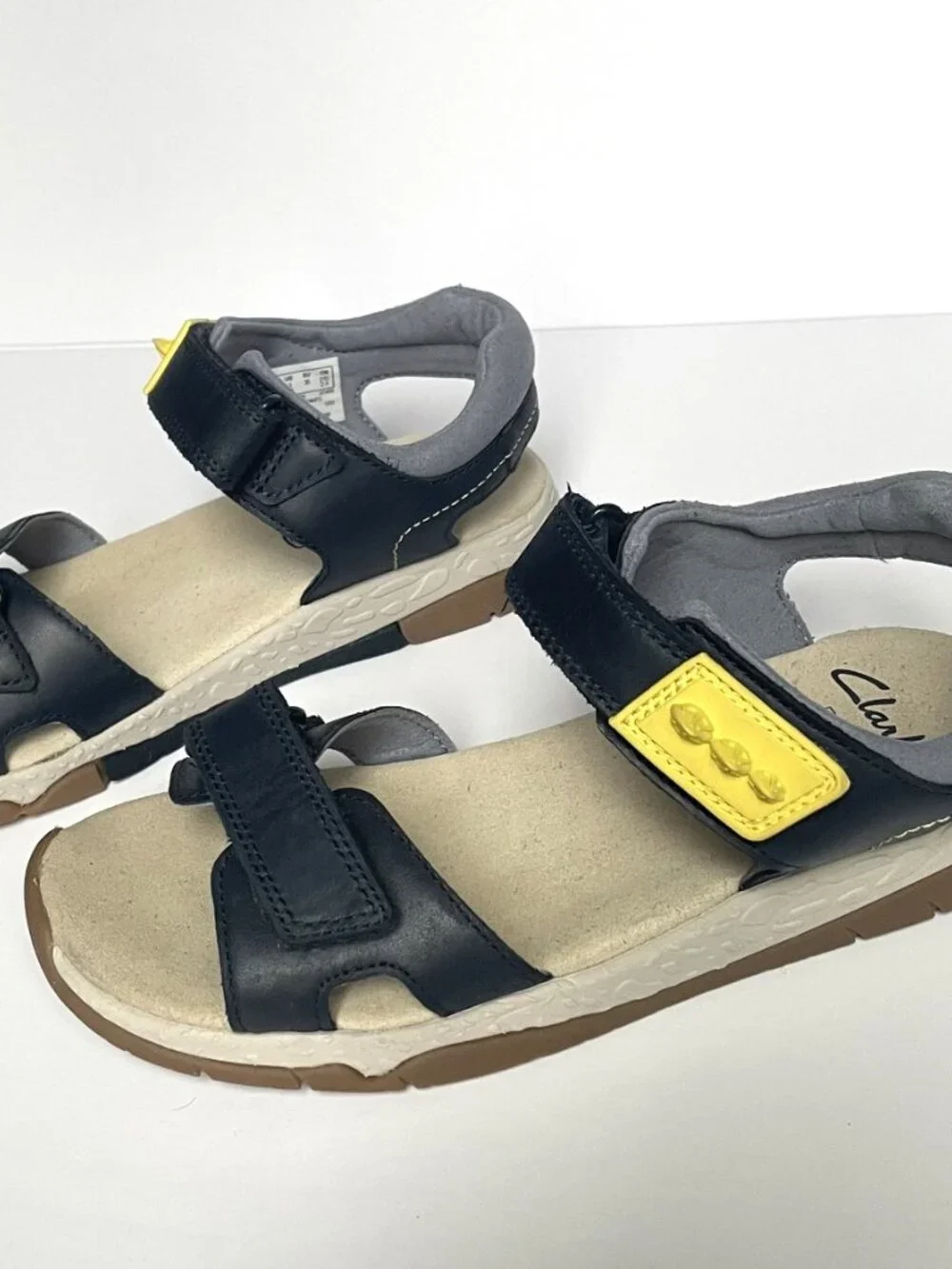 Clarks Boy's leather sandals US 3